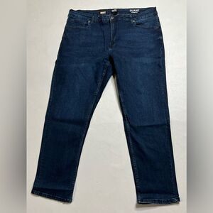 DKNY | NWT Duane Straight Fit Jeans